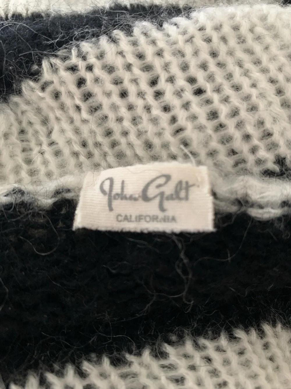 Brandy Melville John Galt Colette Striped Sweater Black & White Size S - Picture 2 of 11